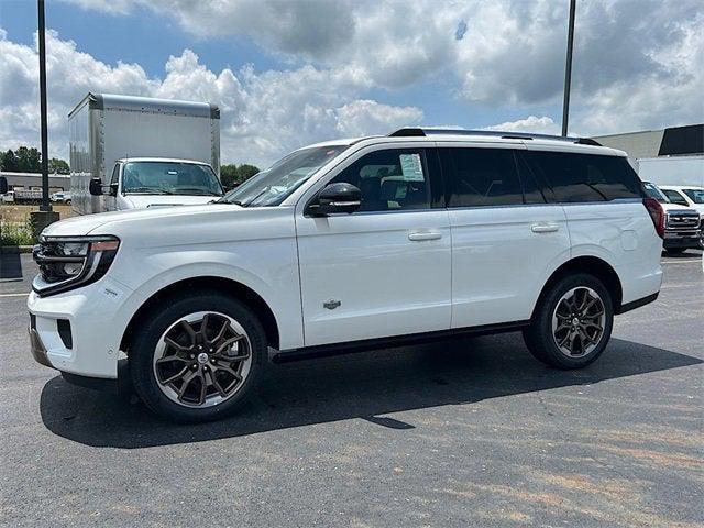 new 2025 Ford Expedition car, priced at $84,216