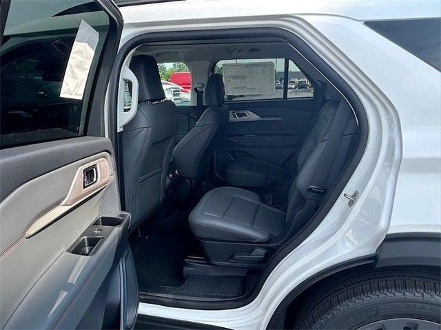 new 2025 Ford Explorer car, priced at $37,184