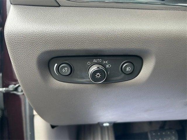 used 2018 Chevrolet Traverse car, priced at $21,900