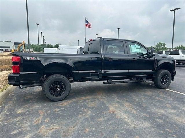 new 2025 Ford F-350 car, priced at $61,162