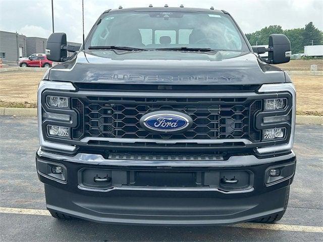 new 2025 Ford F-350 car, priced at $61,162