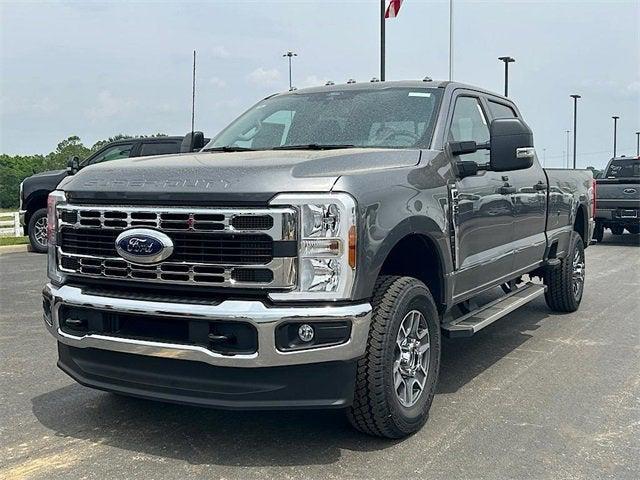 new 2025 Ford F-350 car, priced at $61,162