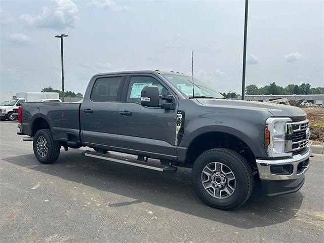 new 2025 Ford F-350 car, priced at $61,162