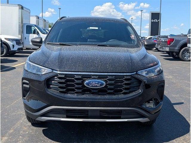 new 2025 Ford Escape car, priced at $29,879