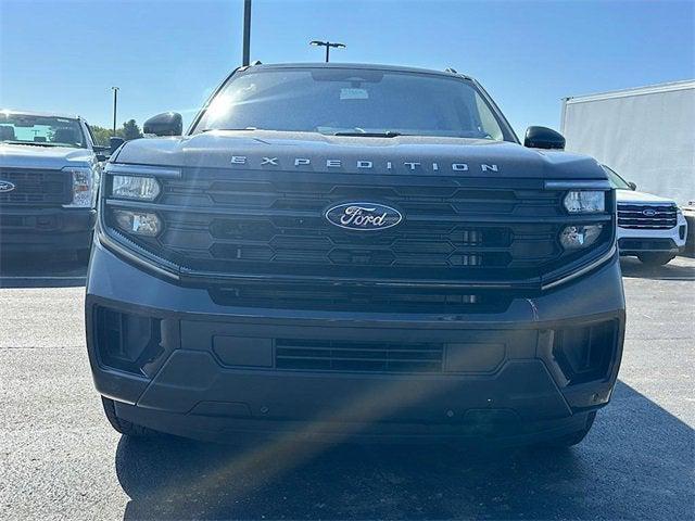 new 2025 Ford Expedition car, priced at $71,445