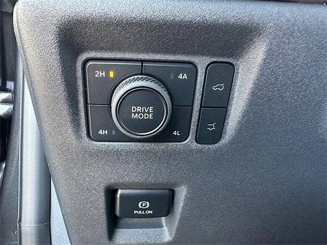 new 2025 Ford Expedition car, priced at $71,445