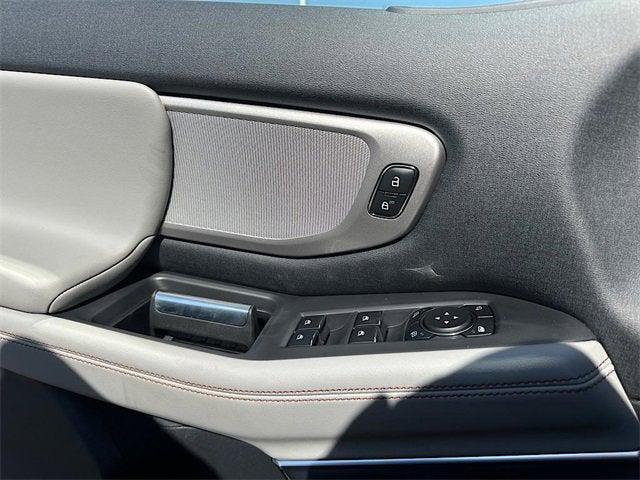 new 2025 Ford Expedition car, priced at $71,445