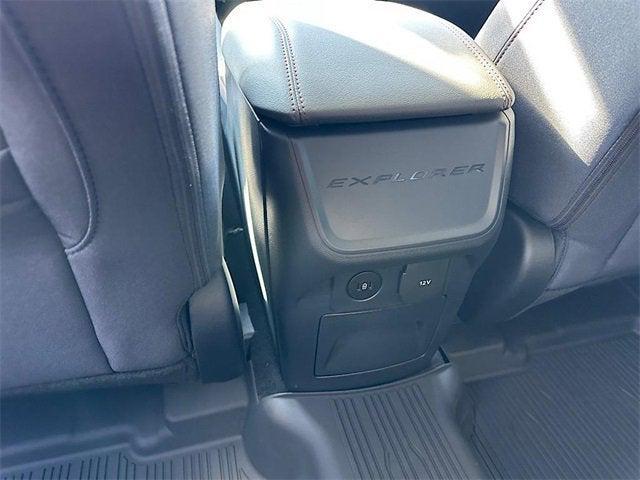 new 2025 Ford Explorer car, priced at $41,990