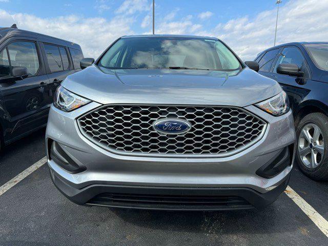 new 2024 Ford Edge car, priced at $33,400