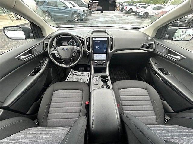 new 2024 Ford Edge car, priced at $33,900