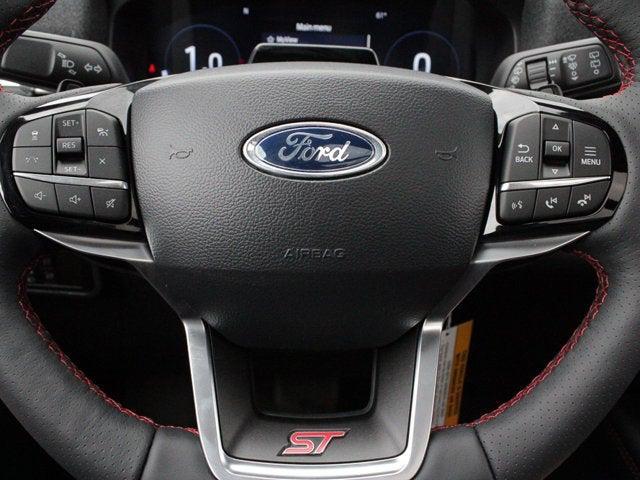 new 2025 Ford Explorer car, priced at $61,701