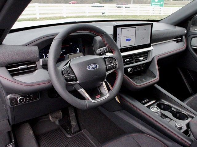 new 2025 Ford Explorer car, priced at $61,701