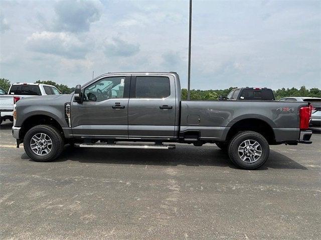new 2025 Ford F-350 car, priced at $61,611