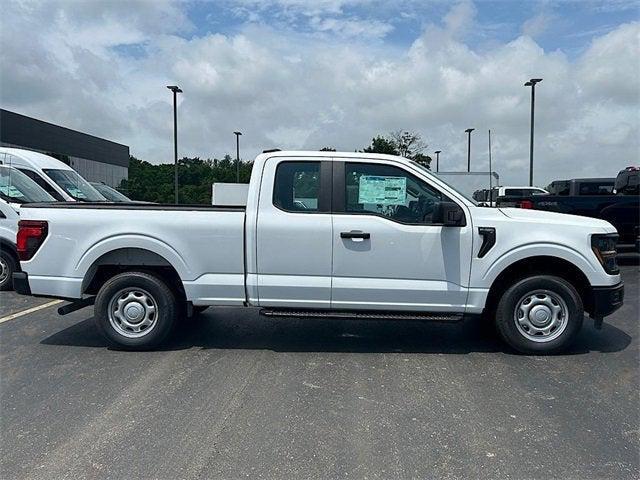 new 2025 Ford F-150 car, priced at $44,745