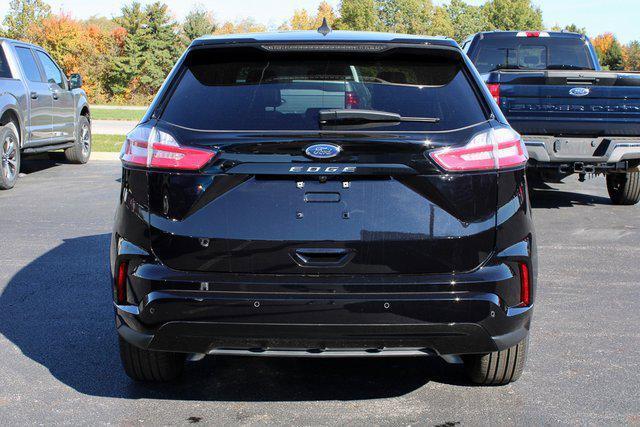 new 2024 Ford Edge car, priced at $39,200