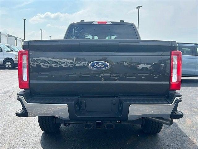 new 2025 Ford F-350 car, priced at $60,327