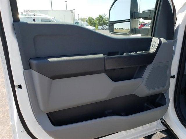 new 2025 Ford F-250 car, priced at $64,956