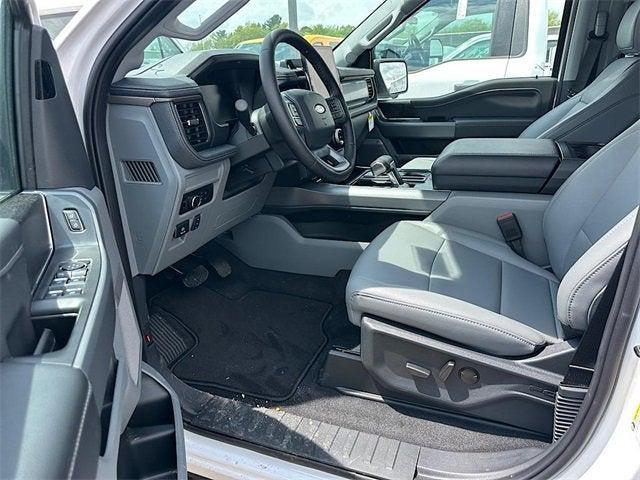new 2025 Ford F-150 Lightning car, priced at $64,631