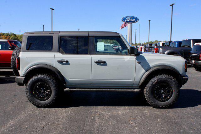 new 2024 Ford Bronco car, priced at $60,163