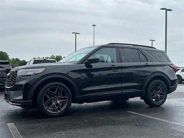 used 2025 Ford Explorer car, priced at $55,900