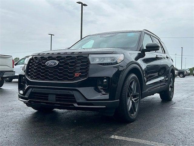used 2025 Ford Explorer car, priced at $55,900