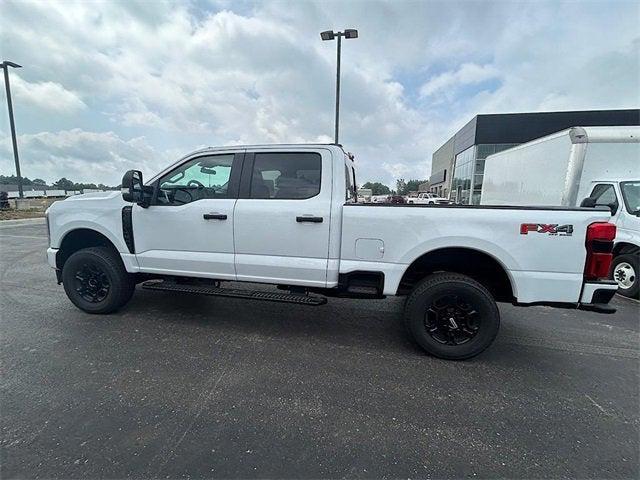new 2025 Ford F-350 car, priced at $61,433