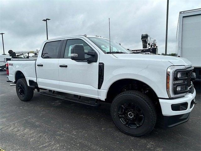 new 2025 Ford F-350 car, priced at $61,433