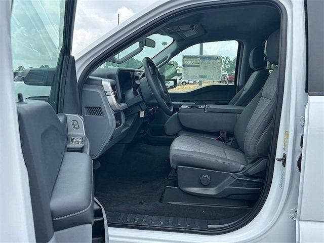 new 2025 Ford F-350 car, priced at $61,433