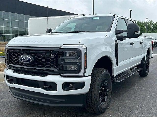 new 2025 Ford F-350 car, priced at $61,433