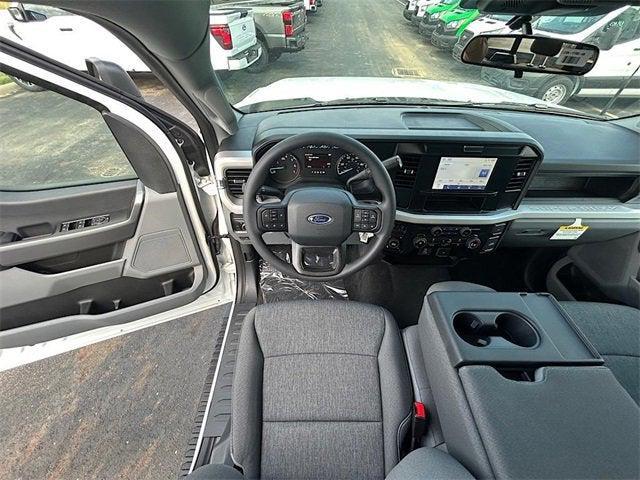 new 2025 Ford F-350 car, priced at $59,662