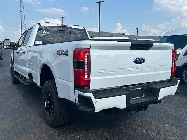 new 2025 Ford F-350 car, priced at $59,662