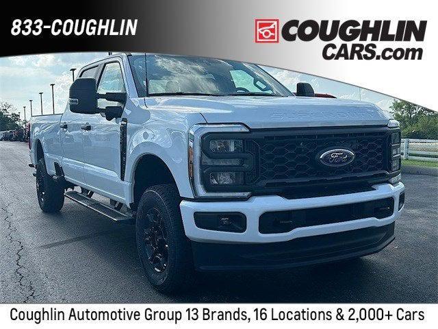 new 2025 Ford F-350 car, priced at $59,662