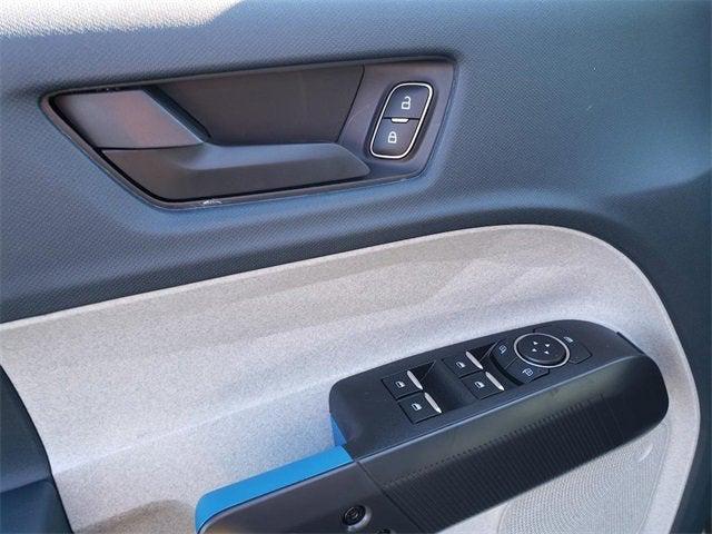 new 2025 Ford Maverick car, priced at $35,947