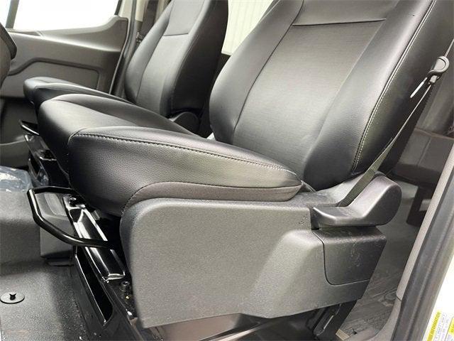 new 2024 Ford Transit-350 car