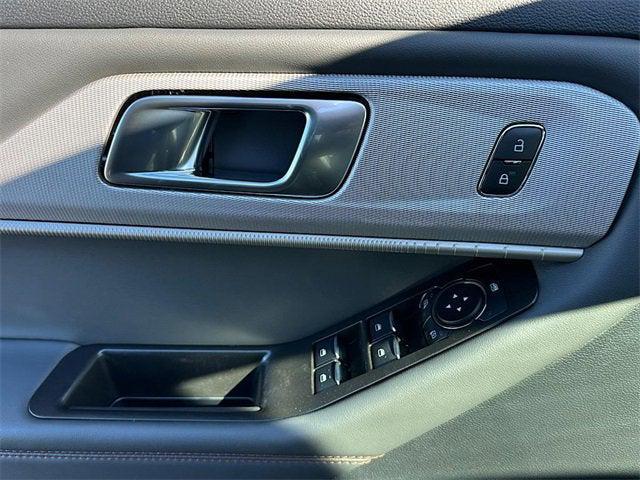 new 2025 Ford Explorer car, priced at $47,881