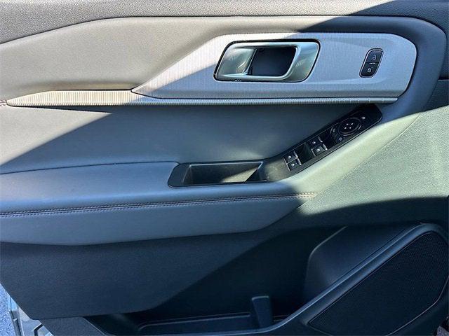 new 2025 Ford Explorer car, priced at $47,881