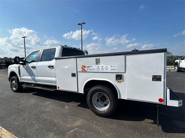 new 2025 Ford F-350 car, priced at $77,880