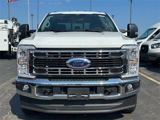 new 2025 Ford F-350 car, priced at $77,880