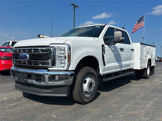 new 2025 Ford F-350 car, priced at $77,880