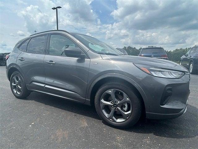 used 2023 Ford Escape car, priced at $26,474