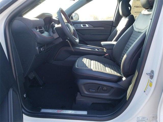 new 2026 Ford Explorer car, priced at $51,599