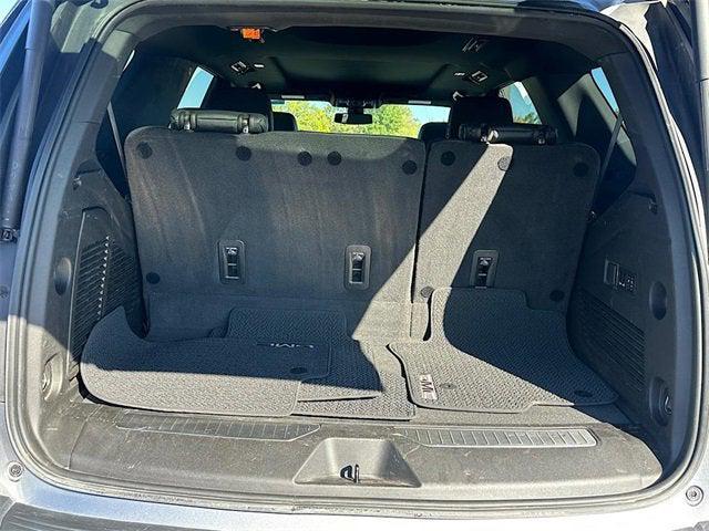 used 2022 GMC Yukon car, priced at $49,900