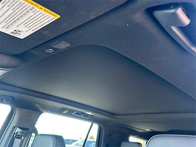 used 2022 GMC Yukon car, priced at $49,900