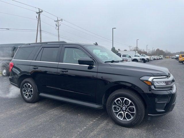 used 2024 Ford Expedition car, priced at $43,900