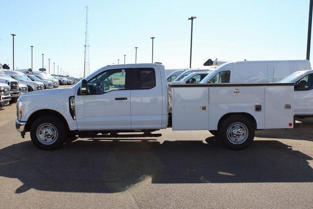 new 2024 Ford F-350 car, priced at $65,405