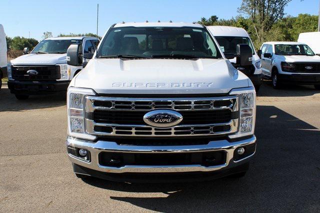 new 2024 Ford F-350 car, priced at $65,405