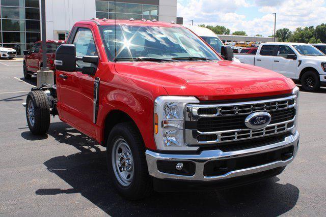 new 2024 Ford F-350 car, priced at $45,166