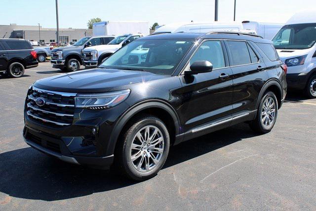 new 2025 Ford Explorer car, priced at $48,345