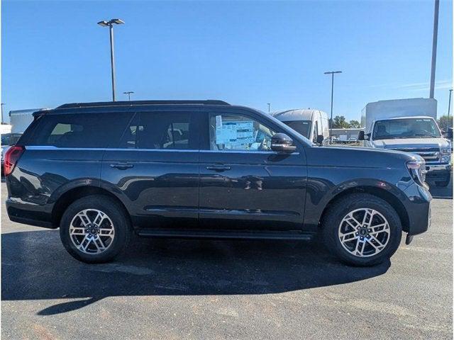 new 2025 Ford Expedition car, priced at $71,445