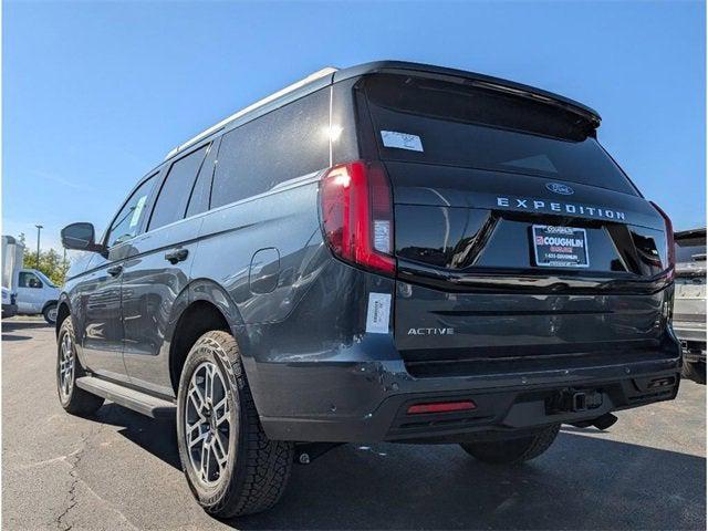 new 2025 Ford Expedition car, priced at $71,445